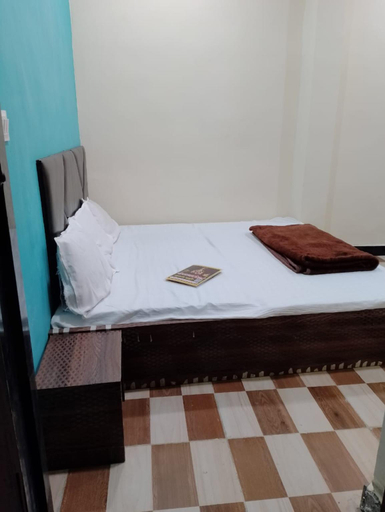 Bedroom, Goroomgo Priyanshi Palace Ujjain, Ujjain