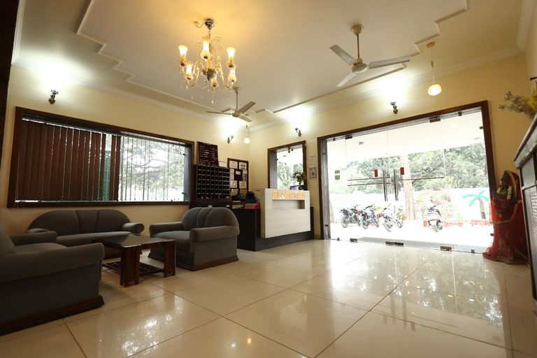 Others 5, Hotel Moksha - 500M From Ram Jhula, Garhwal