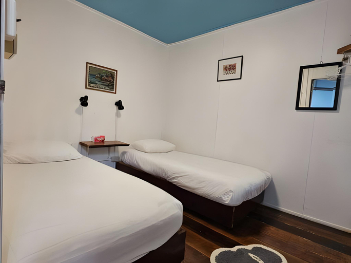 Bedroom 3, Let's Sea Hostel, Mueang Krabi