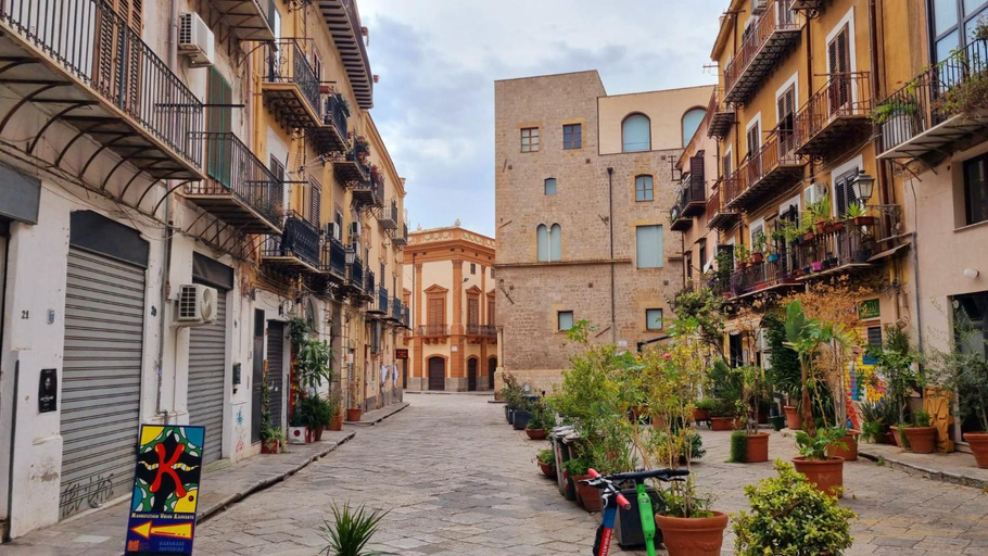 Others 4, 2 Sicilie Rooms and Suite in Centro, Palermo