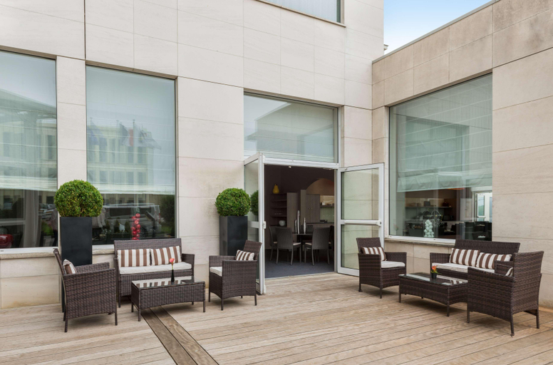 Exterior & Views 4, Best Western Plus Paris Saclay, Yvelines