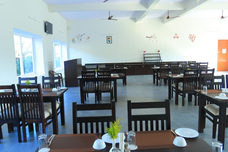 Restaurant, Amaay The Corbett Jungle resort, Nainital