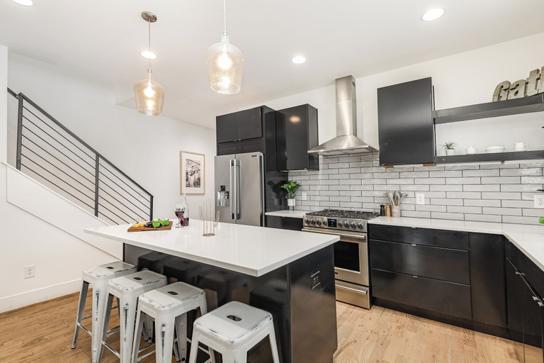 Interior 3, Citrine-private Patio & Balcony-near Germantown, Davidson
