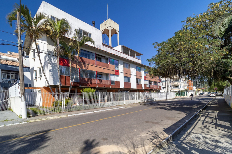 Exterior, Apt 6 min From the sea in Canasvieiras-sc Rba201, Florianopolis