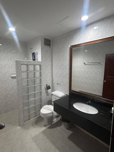 Bathroom 3, Lalisa Hotel Aonang, Mueang Krabi