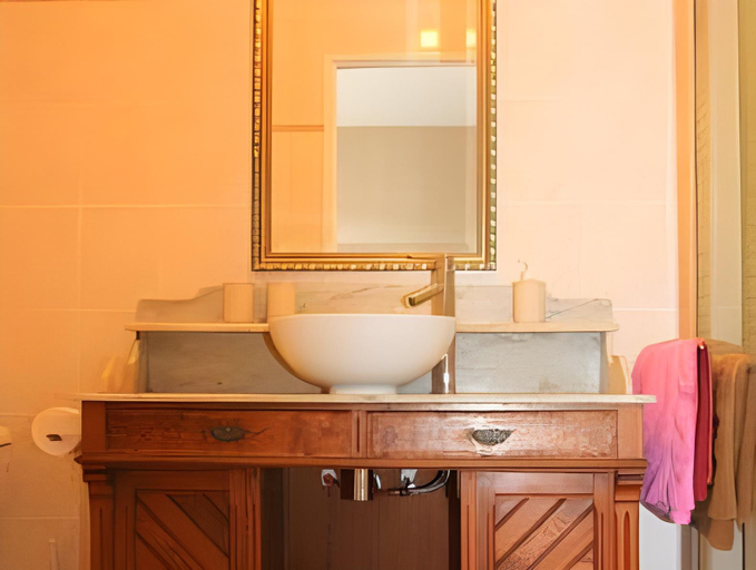 Bathroom 2, Le Clos du Chene, Ille-et-Vilaine