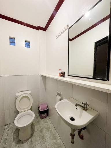 Bathroom 3, Lara's Guesthouse Siargao, General Luna