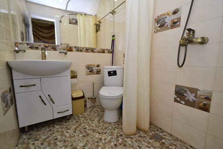 Bathroom, Charme'L Hotel, Novorossiysk gorsovet