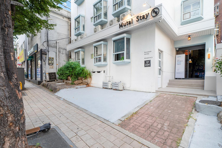 Exterior & Views 2, Mutal Stay, Guro