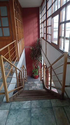 Others 4, DEPARTAMENTO SIETE, Quito