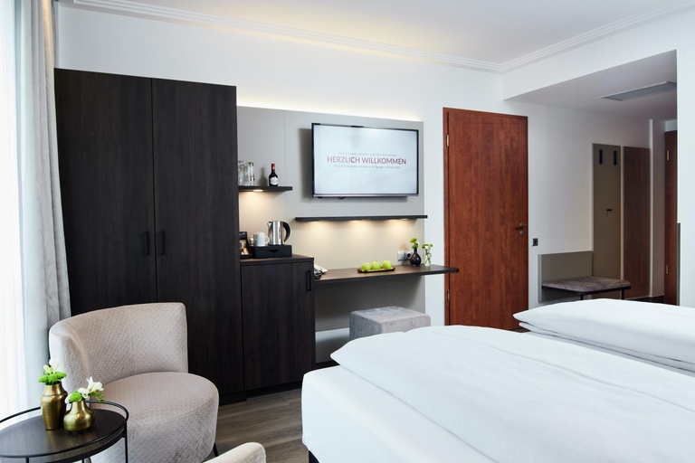 Bedroom 3, Hotel ESPERANTO Kongress- und Kulturzentrum Fulda, Fulda
