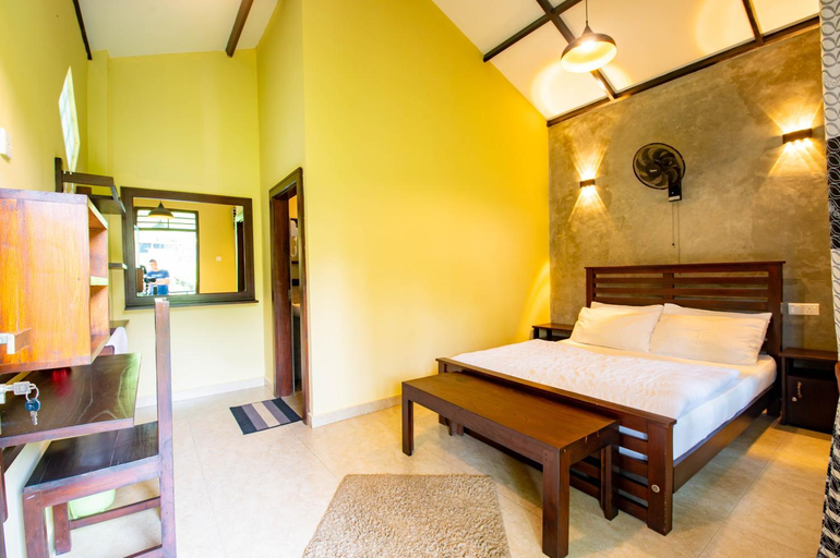 Others 3, Traveller's Villa, Ambagamuwa