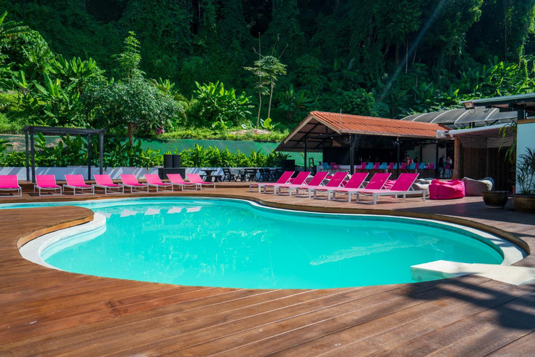 Sport & Beauty 4, Base Party Hostel 18-35 Years Old Only, Mueang Krabi