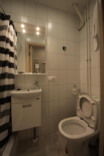 Others 4, Igrok na Vladimirskoi, Sankt-Peterburg gorsovet