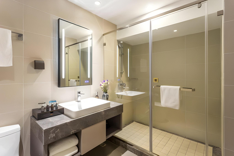 Bathroom 3, Home Inn Selected Hangzhou Hefang Street Railway Station, Hangzhou