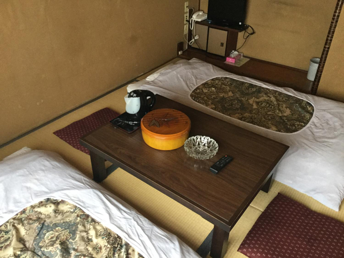 Bedroom 5, Ryokan Inami, Kasama