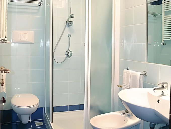 Bathroom 2, Hotel Dal Ponte, Vicenza