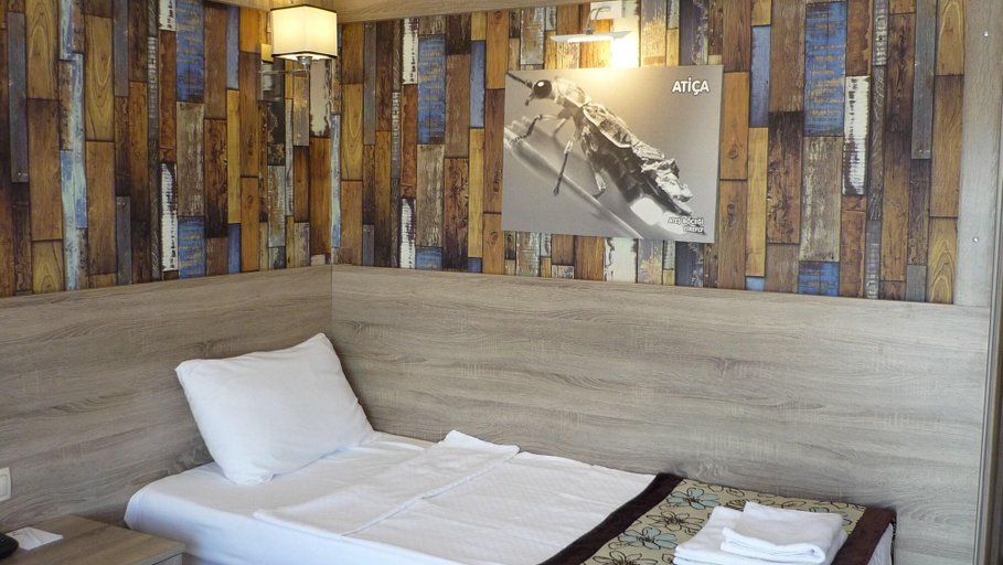 Bedroom 3, Street61 Studios, Ortaca