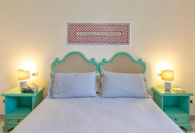 Bedroom 3, Marcantonio B&B, Napoli