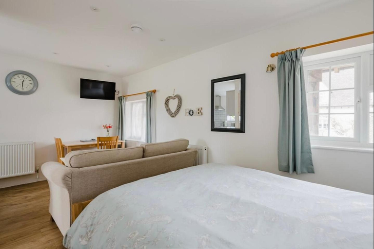 Others 2, Great Sampford B&B Sorrells farm, Essex