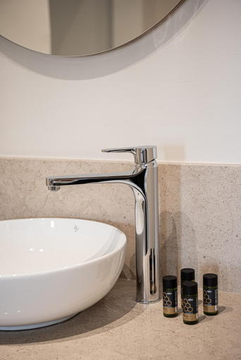 Bathroom 4, Esperides Beach Hotel Apartments, Crete