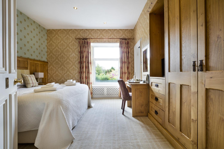 Others 5, Yewfield Vegetarian Guest house, Cumbria