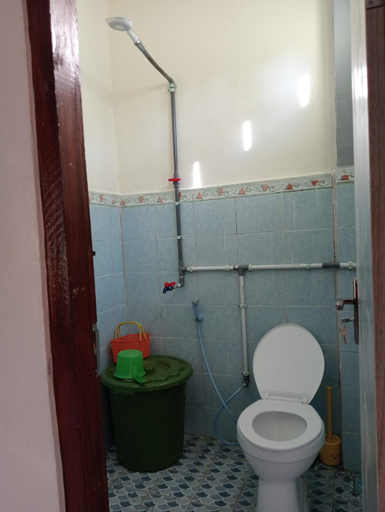 Others 5, Yusilver Guest House, West Manggarai