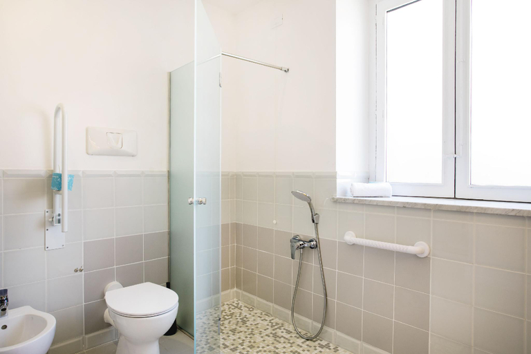 Bathroom 3, B&B Hotels - Hotel Palermo Quattro Canti, Palermo