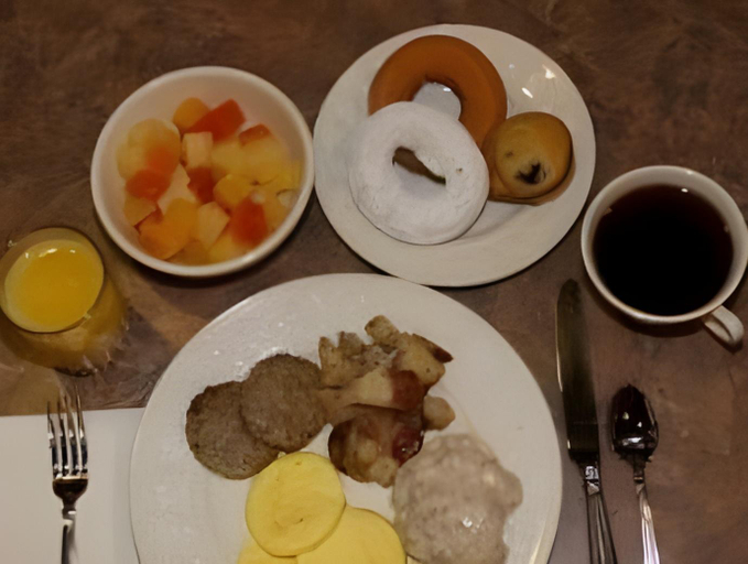 Food & Drinks, Budget Host Inn & Suites, Mackinac