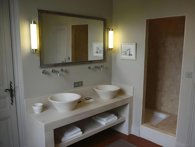 Bathroom 4, Chateau des Demoiselles, Var