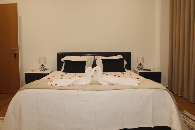 Bedroom 2, Hotel Douro Vale de Campos, Penafiel