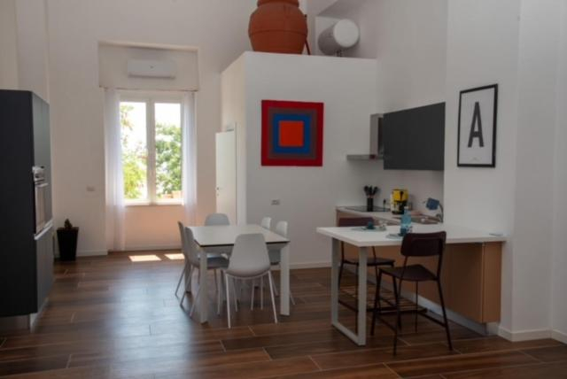 Others 4, L'Asilo - Guest and bike house, Matera