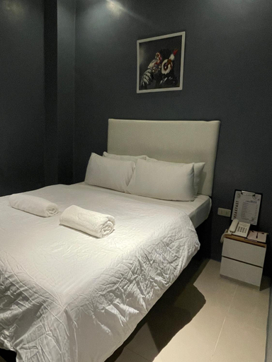 Bedroom 2, IAO Boutique Hotel, Dapa