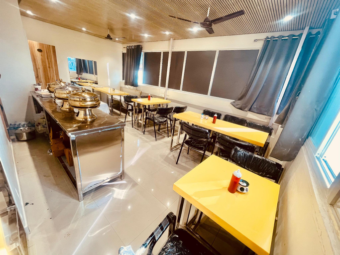 Food & Drinks 4, Hotel Anubhuti, Ujjain