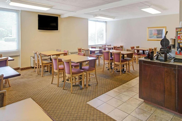 Food & Drinks 3, Motel 6 Rock Hill, SC - Cherry Road, York