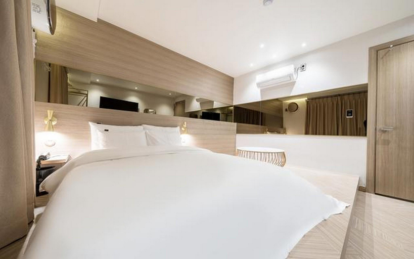 Bedroom 3, Yeoksam Ven, Gangnam