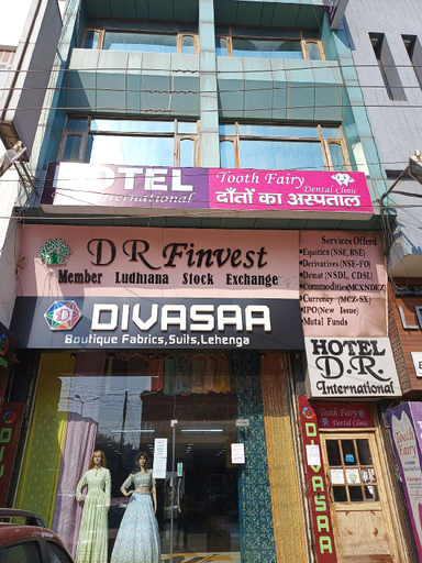 Exterior & Views, Hotel D R International, Ambala