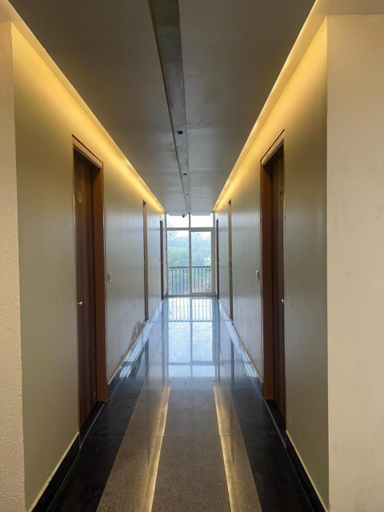 Public Area 3, The Blue Vista Hotel, Gautam Buddha Nagar