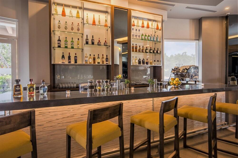 Food & Drinks 3, Arriva Express Plaza del Sol, Zapopan