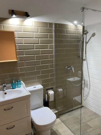 Bathroom 3, MarEmi, Timisoara
