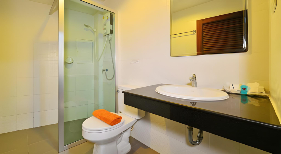 Bathroom 4, Lada Krabi Residence Hotel, Mueang Krabi