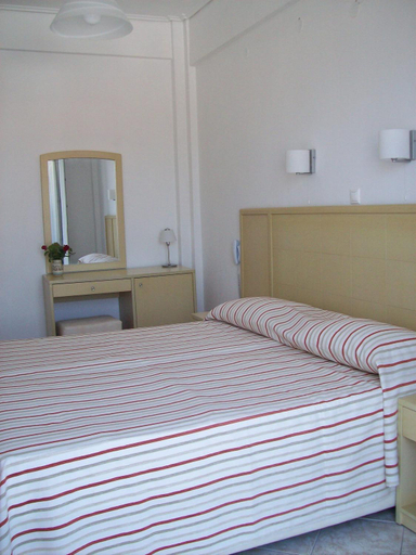 Bedroom 3, ADAMANTIA HOTEL, North Aegean