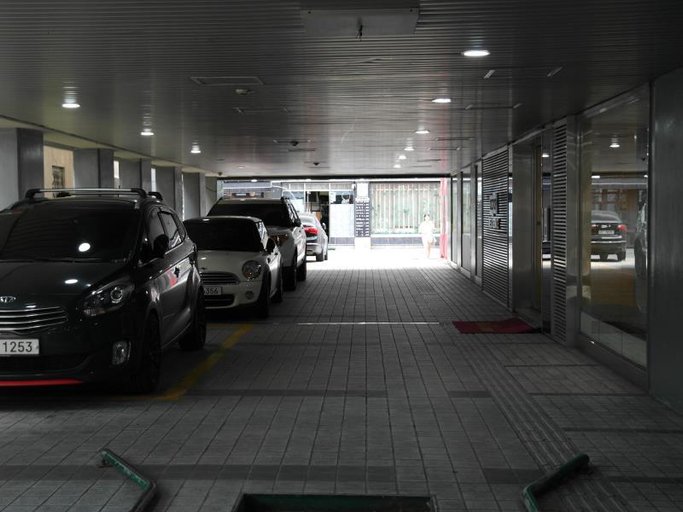 Entrance 3, Hoegi Coop Residence, Dong-daemun