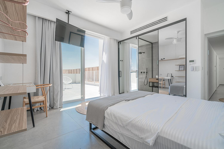 Bedroom 2, Danielle boutique suite