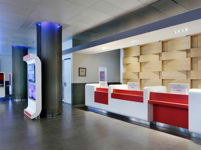 Public Area 4, DoubleTree by Hilton Ottawa Downtown, Ottawa