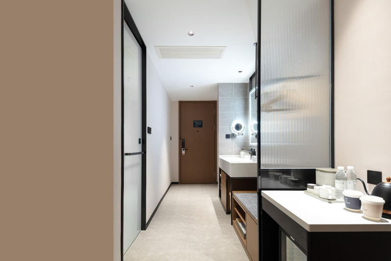 Bathroom 4, Atour Hotel Hangzhou Xiaoshan Kaiyuan Square, Hangzhou