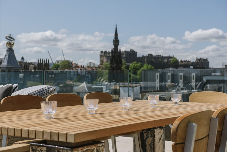 Food & Drinks 4, The Edinburgh Grand, Edinburgh