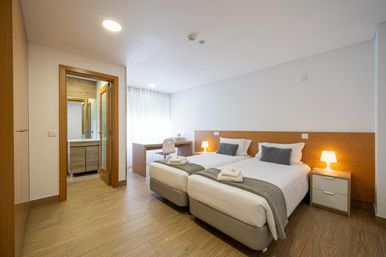 Bedroom 3, Central Suites 3, São João da Madeira