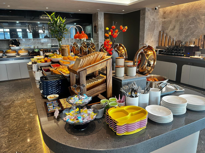 Food & Drinks 5, Atour Hotel Hangzhou East Railway Station West Square, Hangzhou