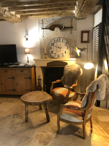 Others 4, l'atelier de Sophie, Calvados